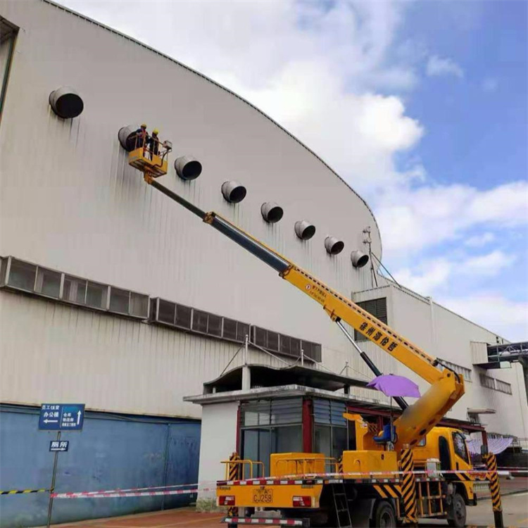 宁波高空作业车出租服务：专业广告牌安装解决方案